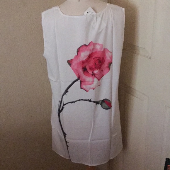 Beautiful Rose design slip dress/beach cover - Picture 7 of 8